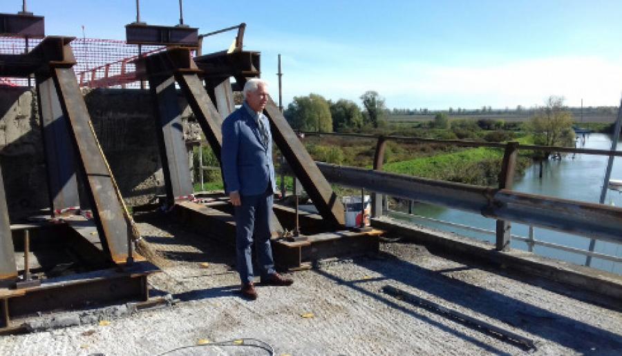 Il Consigliere metropolitano Saverio Centenaro in sopralluogo ai lavori sul ponte sulla SP 43 Il Consigliere metropolitano Saverio Centenaro in sopralluogo ai lavori sul ponte sulla SP 43