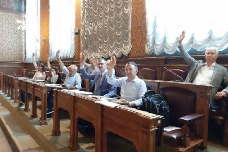 votazione consiglio metropolitano